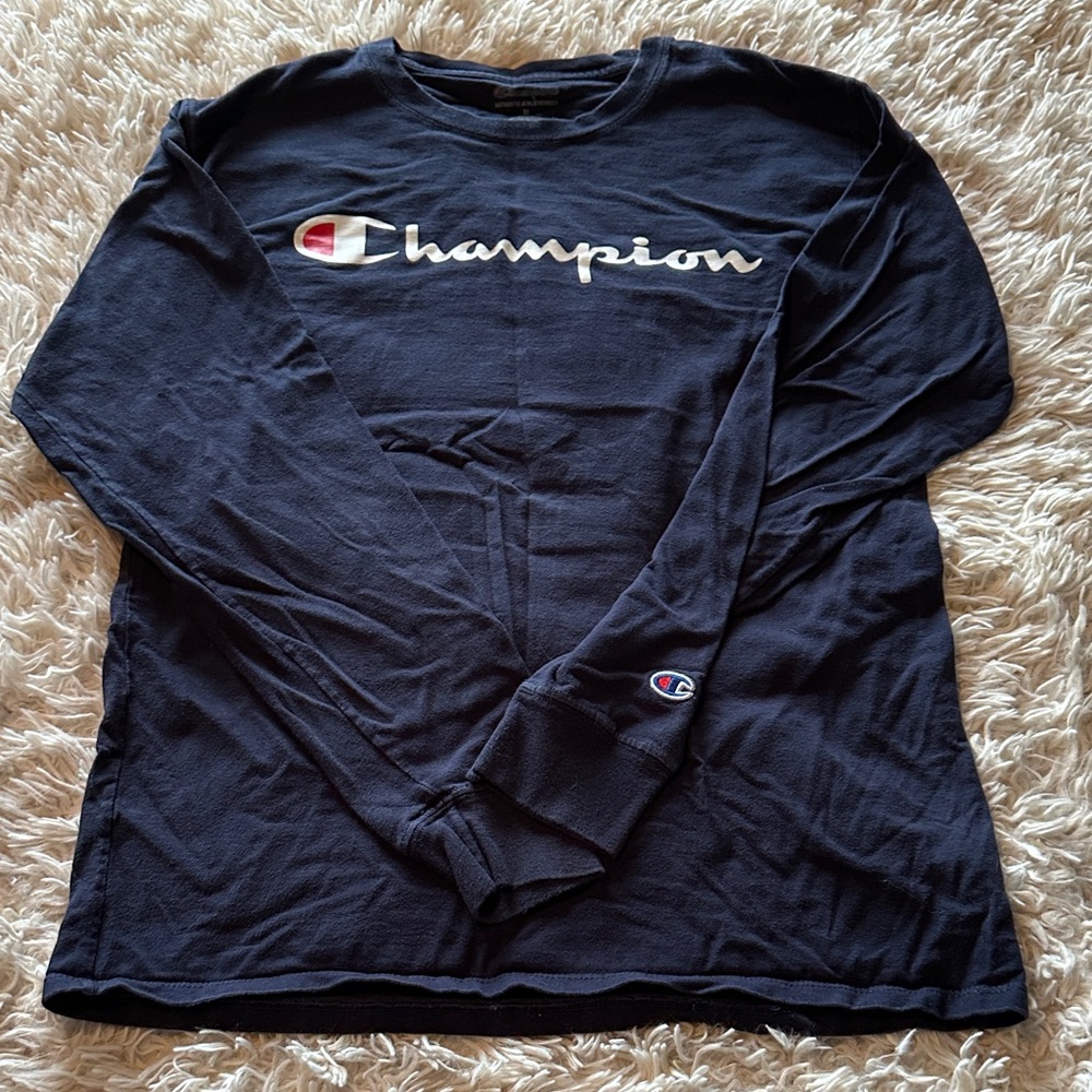Champion Long Sleeve Tee, size M.